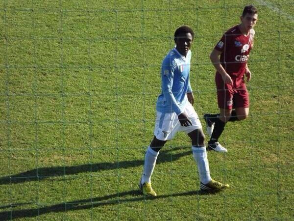 A Lazio emitiu um comunicado oficial sobre o tema e acusou a imprensa italiana de querer tumultuar o ambiente no clube. 

— Com relação às notícias em torno da idade do jogador Joseph Minala, a Lazio confirma a absoluta legitimidade da documentação entregue às autoridades federais. As notícias têm apenas o intuito de deixar o ambiente do clube hostil e colocar uma luz negra na reputação da Lazio. A partir de agora, nos reservaremos no direito de reclamar daqueles que querem acabar com o bom nome do jogador e do clube

