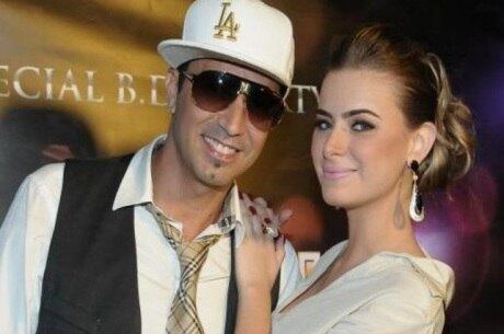 Latino adia o casamento com Rayanne Morais de novo, diz jornal
