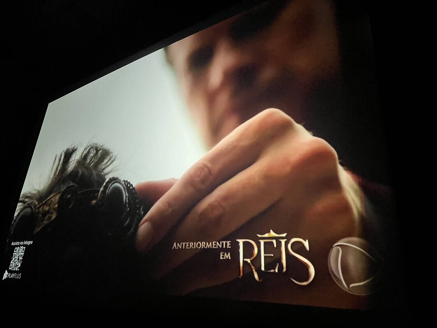 O primeiro episódio da nova temporada de Reis, foi exibida no Cine Roxy, o cinema mais antigo da cidade de Santos