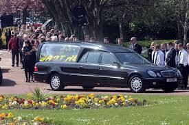 Mas os moradores de Preston, ao descobrirem as imagens do Facebook, reclamaram