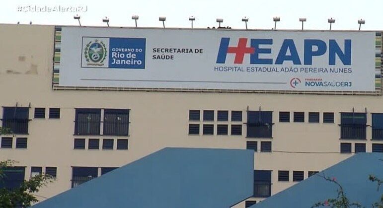 Jovem está internada em hospital sem previsão de alta