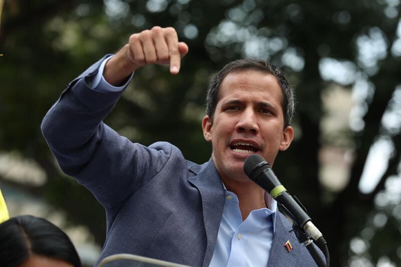 Juan Guaidó diz que não haverá intervenção