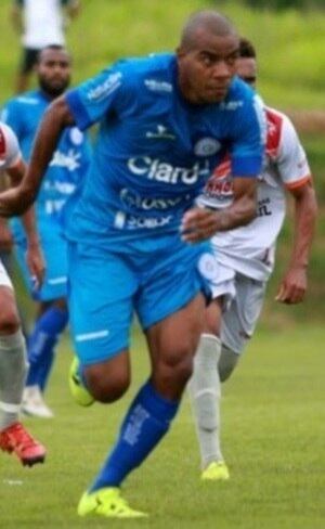 Régis fica até abril de 2019