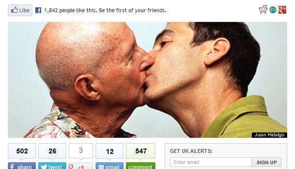 A Visible Cultura LGBT, de Madri, colocou no ar uma foto de dois
homens se beijando para promover um documentário. Foi banida, o que
desencadeou muita polêmica