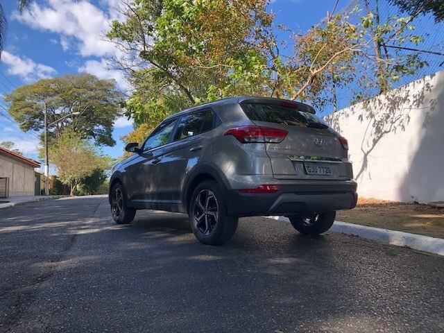 Visual é o mesmo de que ele estreou no país em 2016 e segue sem mudanças até o momento