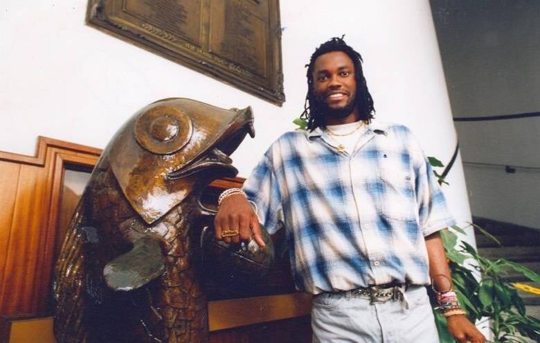 O atacante Usuriaga defendeu o Santos em 1996. Era um jogador habilidoso, meia com boa visão de jogo, mas jogou apenas uma partida pela equipe praiana. Voltou para a Colômbia e foi vítima de homicídio em em fevereiro de 2004, na porta de sua casa, em Cali.