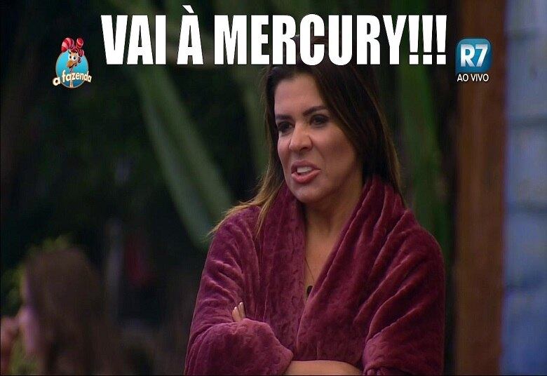 Mara Maravilha não fala palavrões e muda a famosa palavra m... por "Mercury"

+ Douglas canta e grita punindo Mara por punições
+ Marcelo quer sair de A Fazenda
+ Mara Maravilha surta, provoca os demais peões e canta "eu só quero comer tapioca"
+ Carla fatura R$10 mil e manda Mara direto para a Roça

