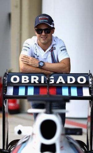 Massa ficou emocionado com homenagem