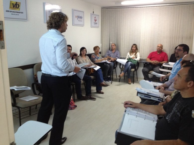 O
curso tem um custo de R$ 900. As aulas acontecem na Gabor
RH, na capital paulista.
Os interessados podem fazer a capacitação durante a semana ou nos finais de
semana, dependendo da disponibilidade