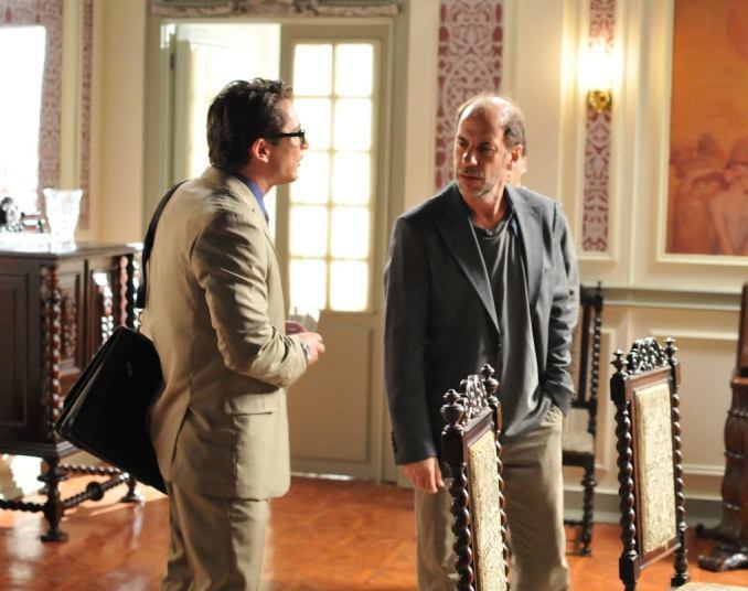 O encaminhamento acontece
porque a mãe não tem condições de cuidar da filha e não existe qualquer outro
parente

+ Veja imagens chocantes das cenas de violência infantil exibidas na série
+ Aprenda a música exibida na vinheta de abertura de Conselho Tutelar
+ Assista aos melhores momentos do penúltimo capítulo da série
