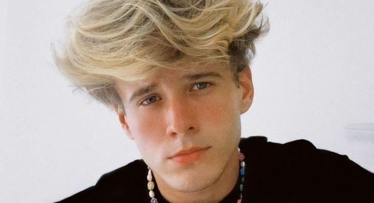 Hall Mendes vai interpretar Arthur na série Todas As Garotas Em Mim