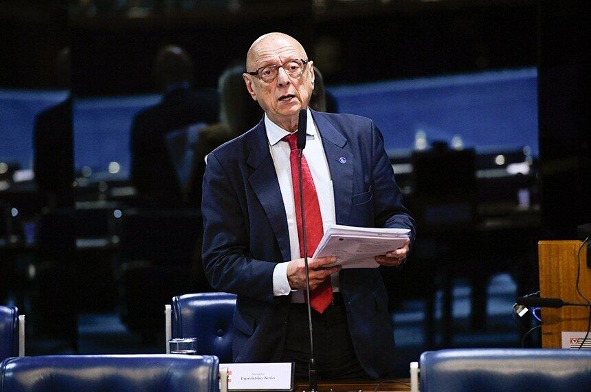 Esperidião Amin (PP-SC) em pronunciamento no Senado