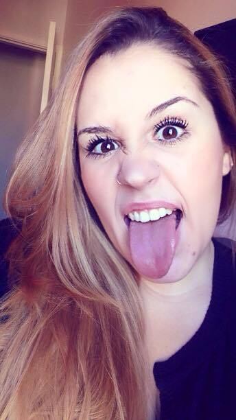 A jovem foi sepultada no Cemitério do Araçá, em Pinheiros, zona oeste da capital paulista