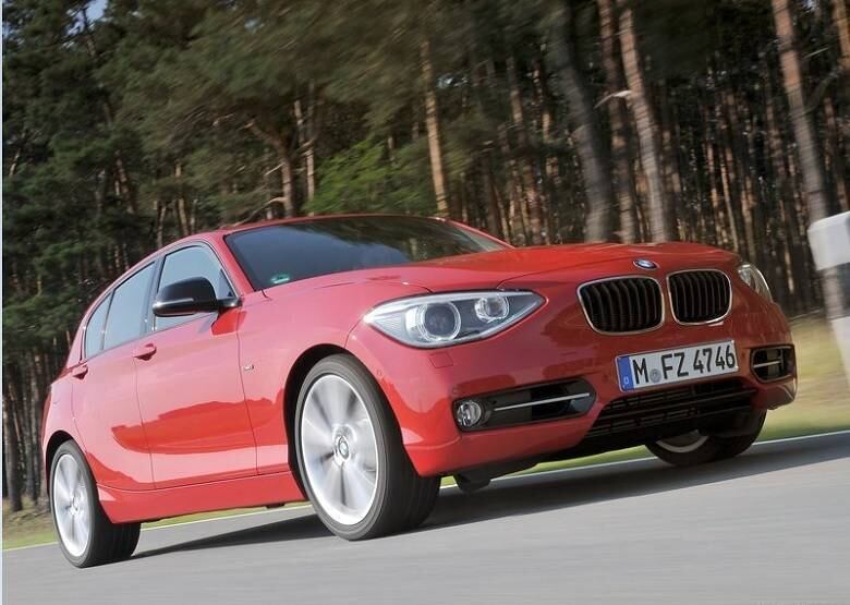 BMW Série 1 — preços entre R$ 112.950 e R$ 173.950
Saiba tudo sobre carros! Acesse www.r7.com/carros