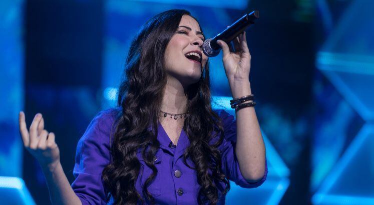 Para encerrar as apresentações, Ana Macário escolheu Por Enquanto, sucesso de Cassia Eller, com a intenção de passar uma mensagem positiva e conquistou 88 jurados.

Acompanhe o Canta Comigo Teen 3 todos os domingos, às 18h, na tela da Record TV.