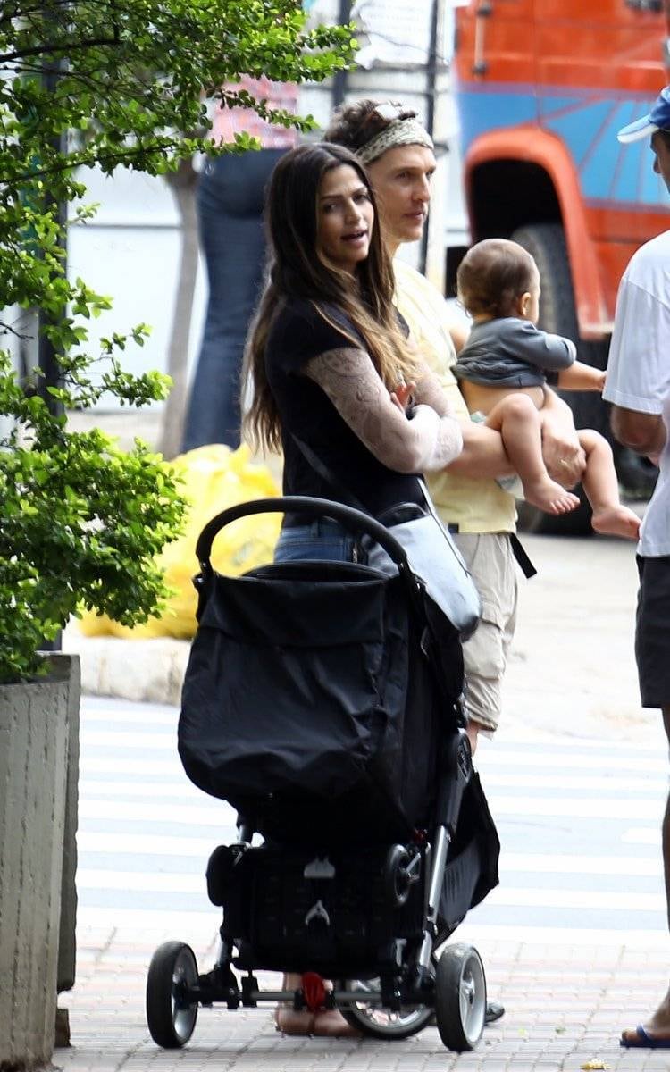 Camila e o ator estão juntos desde 2006 e casaram em junho do ano passado