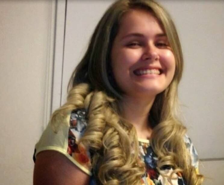 Em dezembro do mesmo ano, ela também foi afastada do cargo
por irregularidades referentes às aulas de educação infantil e fundamental,
além do fornecimento de merenda escolar