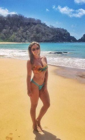Ex-BBB Renatinha ganhou elogio dos fãs ao mostrar sua boa forma