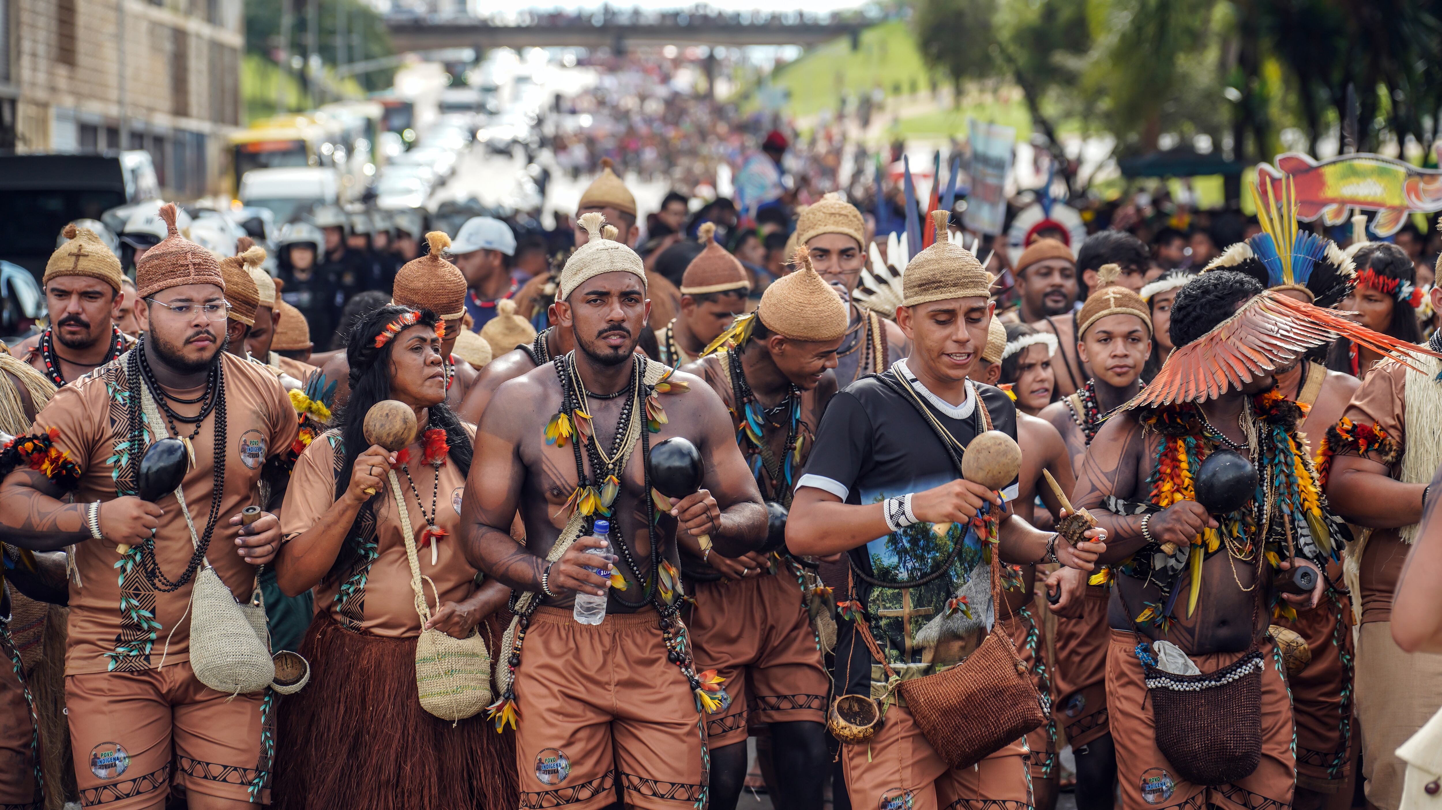 Brasília (DF), 26/03/2026 - Marcha de indígenas de todo país que participam do Acampamento Terra Livre - ATL 2026. Foto: Rafa Neddermeyer/Agência Brasil