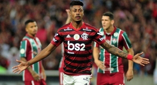 Bruno Henrique marcou o primeiro gol. 2 a 0 foi muito pouco para o líder