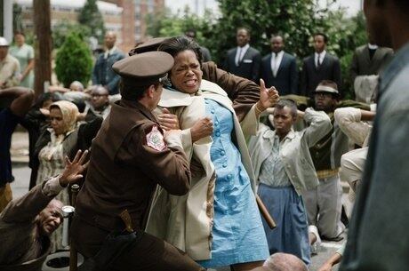 Oprah Winfrey faz uma ótima participação no filme
