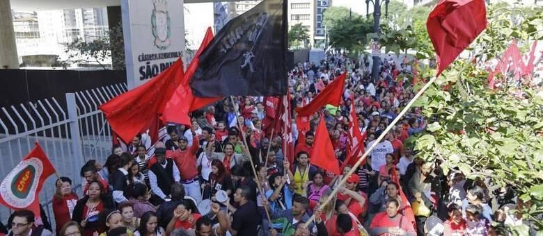 O grupo quer pressionar os vereadores a aprovarem o Plano Diretor da cidade