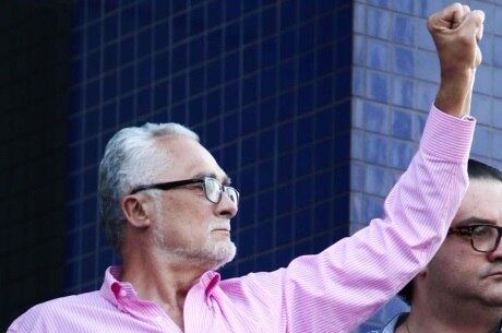 Defesa de José Genoino pediu regime domiciliar