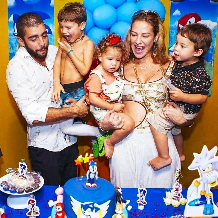Scooby, Luana e os três filhos