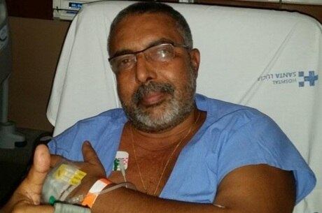 Senador Paulo Paim deixa a UTI de hospital em Brasília