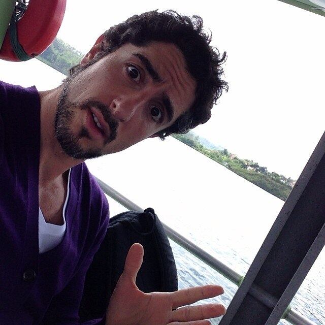 Marcos Mion foi um dos que compartilhou a imagem de luto no Instagram. Veja outros