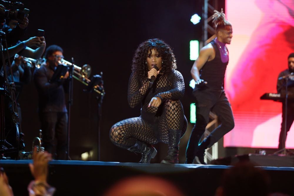 Show da cantora Iza no Palco Anhangabaú