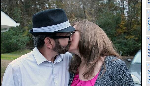 Então, em uma noite, enquanto ele comia sua refeição
favorita, Fritts começou a sentir uma dor insuportável



― Disse a Sharon que parecia que meus dentes estavam se
soltando