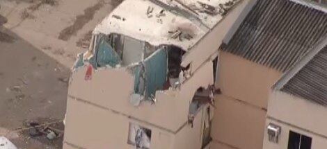 Apartamento ficou destruído em acidente