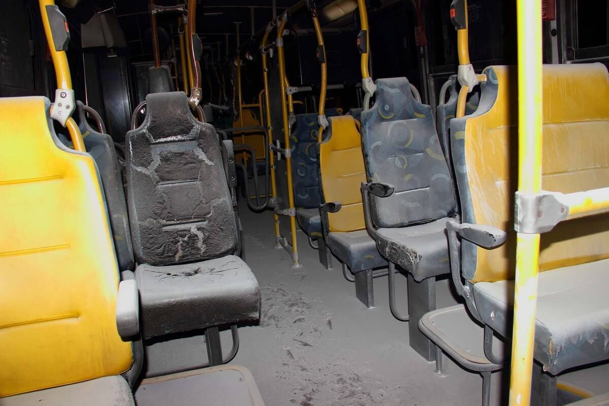 Chamas foram apagadas por motorista do coletivo