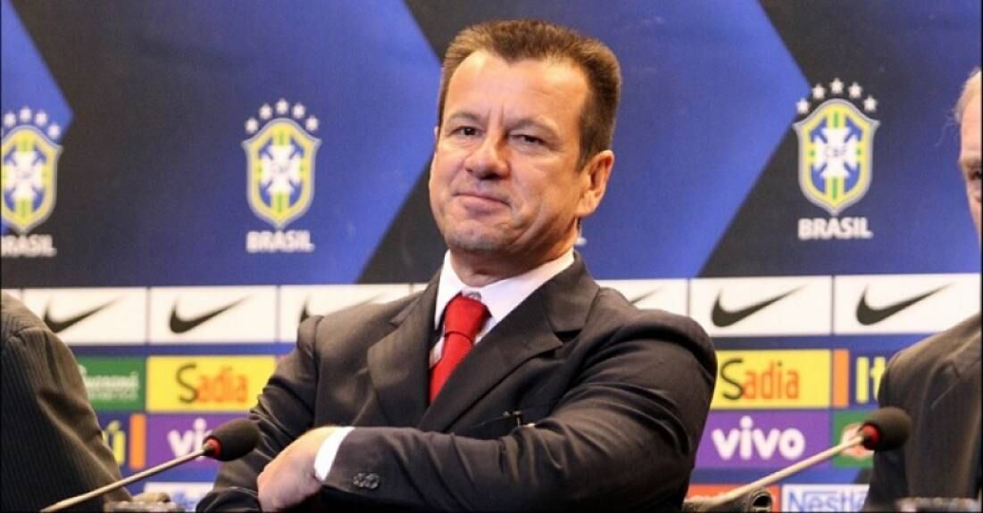 Dunga - O capitão do tetra se tornou treinador e dirigiu a Seleção Brasileira em duas oportunidades, a última entre 2014 e 2016. Desde então, está sem clube
(Foto: Reprodução)