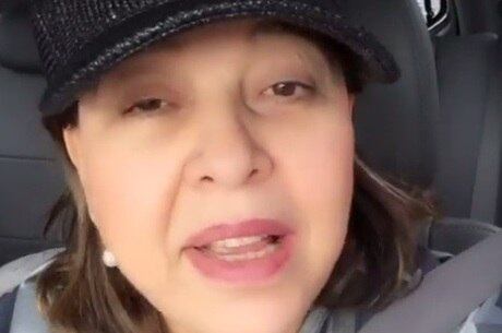 Roberta Miranda passa muito bem!