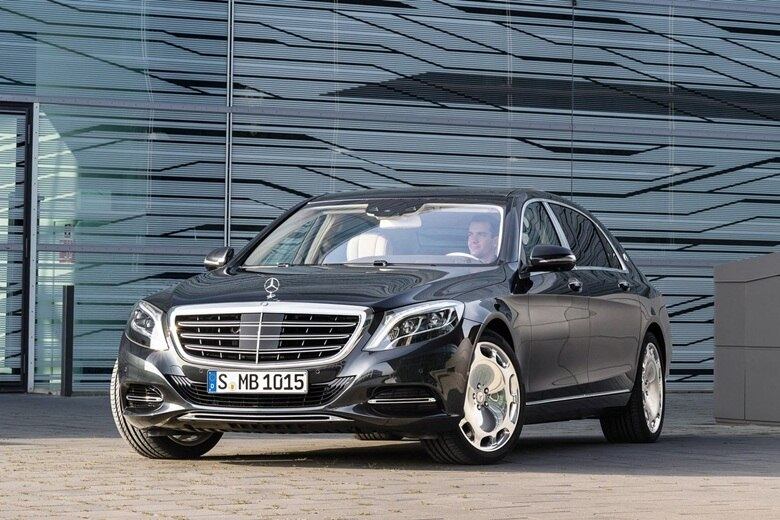 Reposicionada dentro do grupo Daimler, a Maybach renasce após sair de linha em 2012, com a mesma proposta anterior, de construir sedãs para líderes de Estado e altos executivos de multinacionais. Desta vez, entretanto, a marca deixa de ser uma divisão independente e passa a integrar a linha Mercedes-Benz

Saiba tudo sobre carros! Acesse www.r7.com/carros
