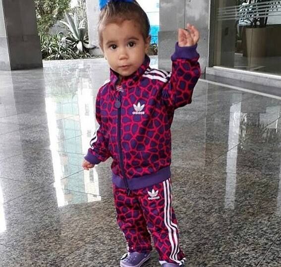 ... à roupas esportivas