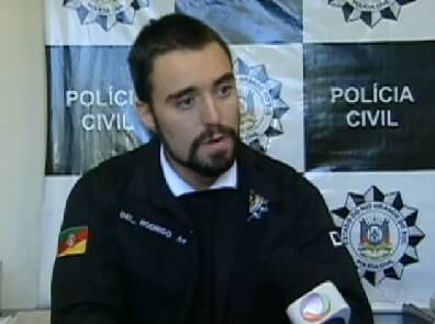 O delegado que investiga o caso, Rodrigo Reis, declarou que o crime está sendo apurado

— A investigação está em andamento. A gente vai procurar agora identificar as autoras do delito para saber o que ocorreu para evitar que novas agressões aconteçam ou que algo pior aconteça, no caso um homicídio ou uma tentativa de homicídio

