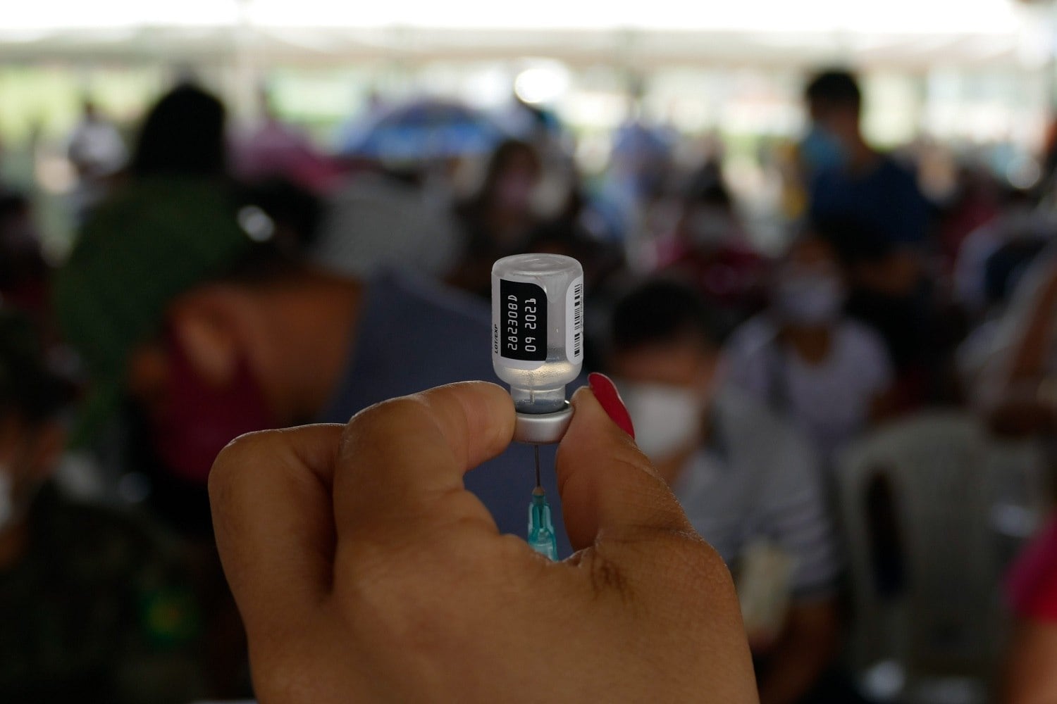 Vacinação contra Covid para adolescentes de 14 e 15 anos começa nesta quarta 915)