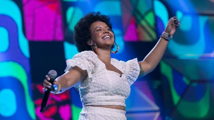 Priscila Gouvêa se apresentou com Isto Aqui O Que É, de Caetano Veloso, e conquistou os 100 jurados