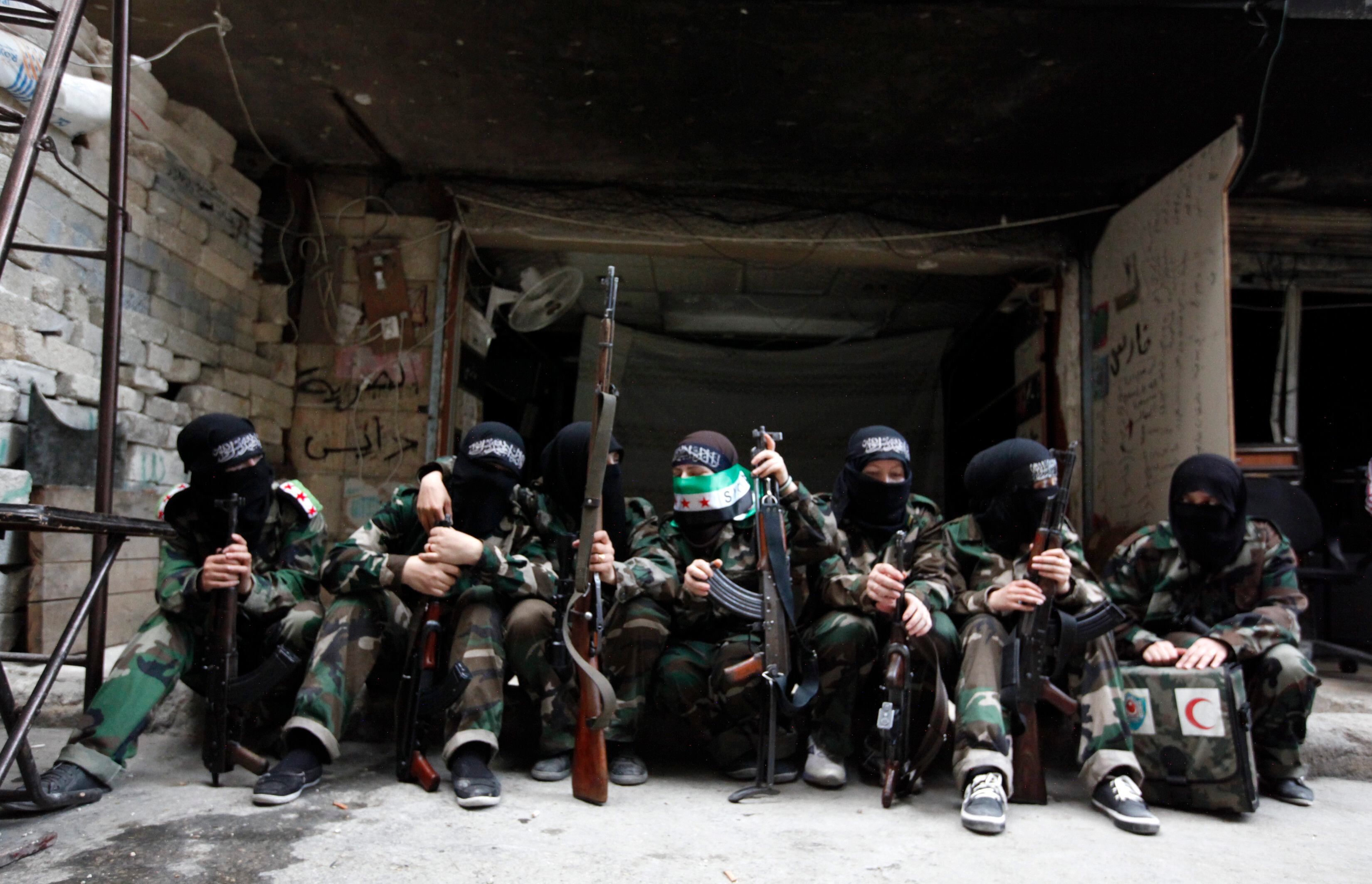 mulheres, treinamento, Síria