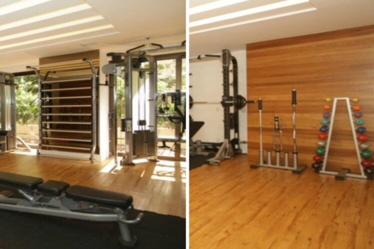 O Cap Ferrat tem um apartamento por andar e oferece uma superestrutura. Um dos destaques é a academia de ginástica com aparelhagem completa. Além disso, tem segurança 24 horas, área de lazer, spa e sauna