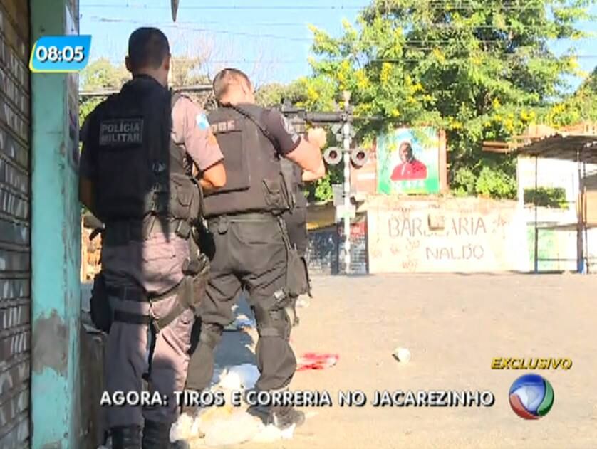 Policiais trocaram tiros com criminosos no Jacarezinho