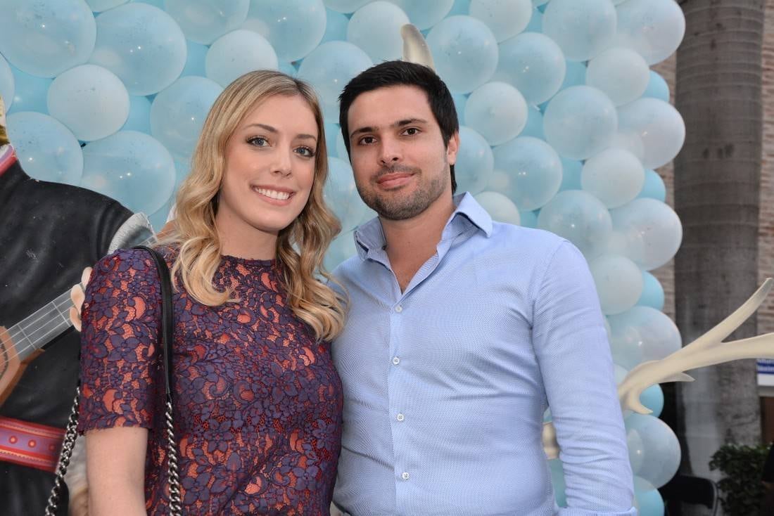Fabiana Justus, uma das filhas de Roberto Justus, foi com o marido Levi D'Ancona