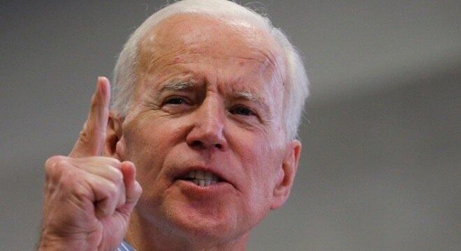 O plano de Trump para preencher rapidamente a vaga atraiu críticas