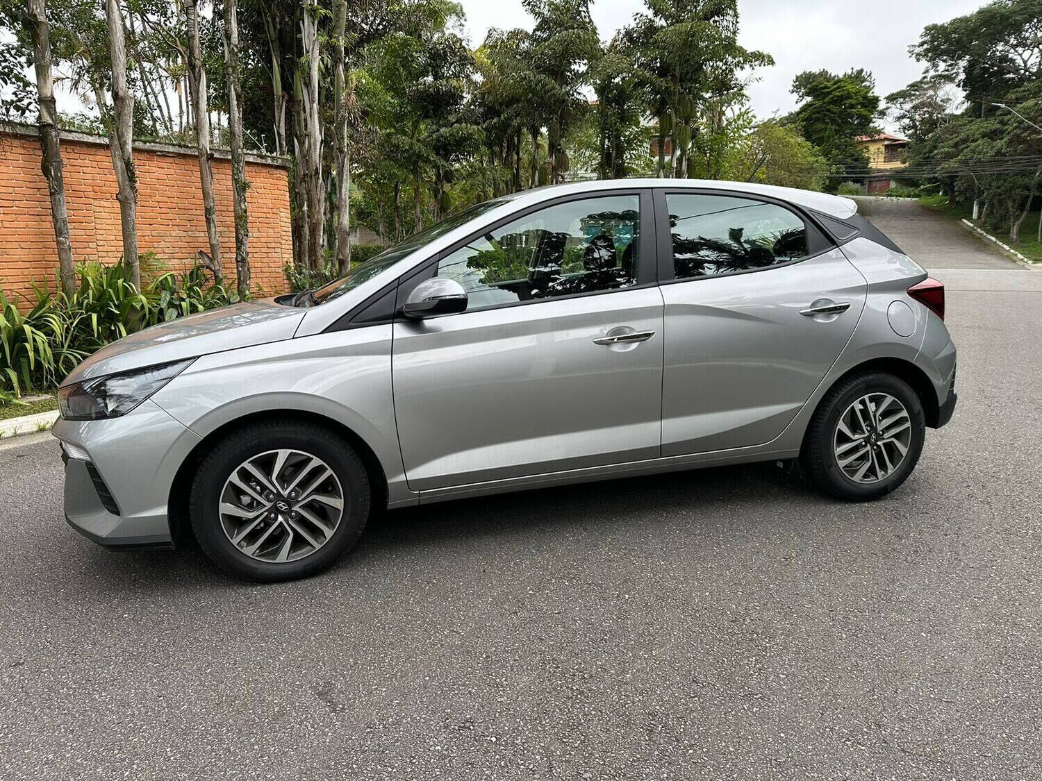 4º) HB20 ( Hyundai) - Com 88.909, e 4,1% de participação