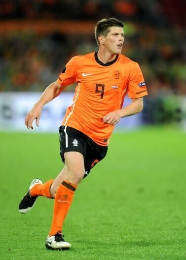 9º - Huntelaar tem 343 gols