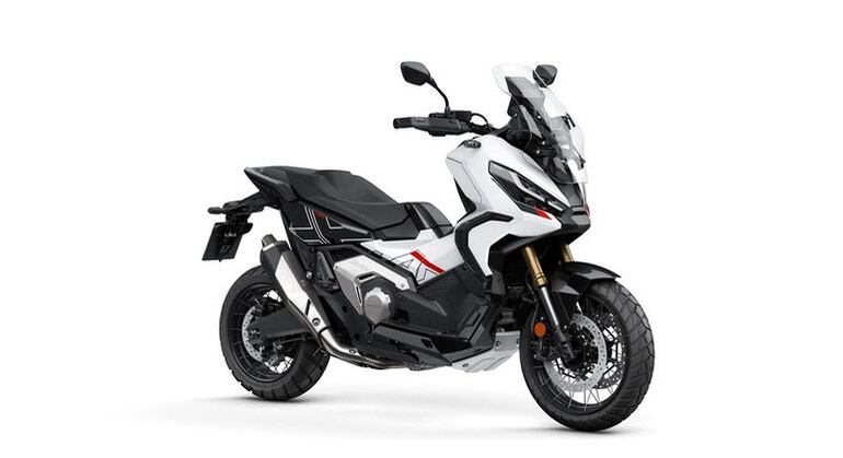 X-ADV 2024 vem equipada com motor bicilindro de 745 cc, que entrega 58,6 cv