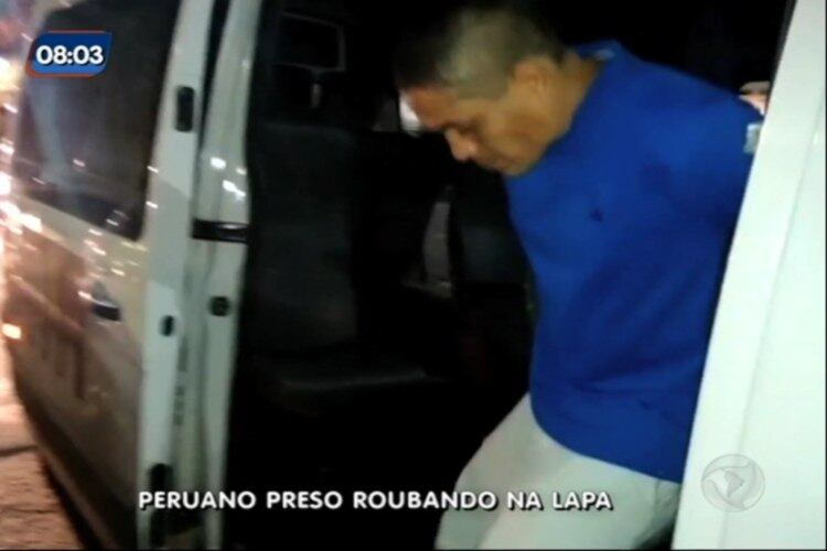 Homem foi encontrado com pertences da vítima